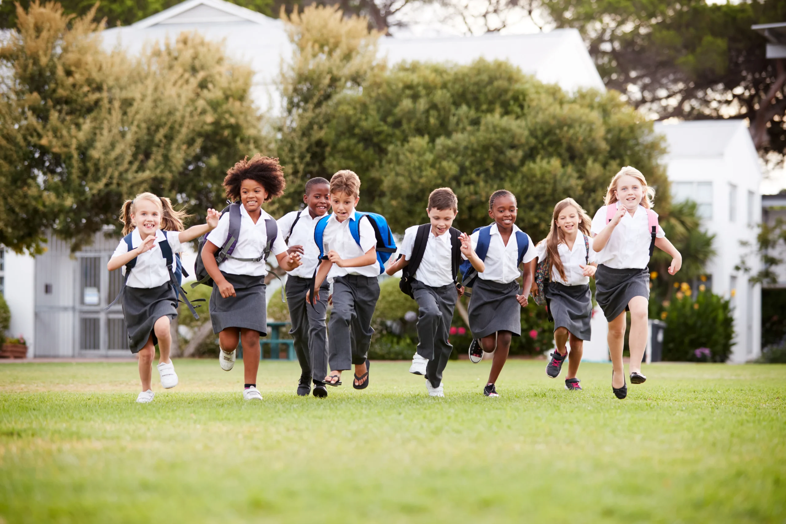 excited-elementary-school-pupils-wearing-uniform-r-2026-01-05-22-53-35-utc